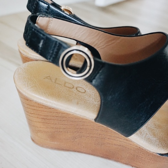 Aldo Platform Sandal - Picture 4 of 4